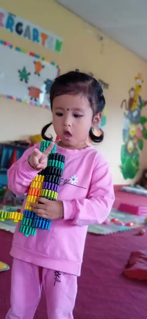 A girl counting number